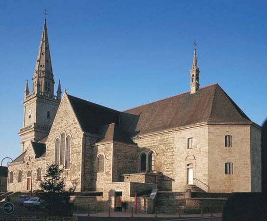 Eglise Saint Méliau Pluméliau