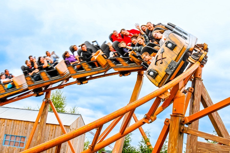 parc attraction Kingoland_gold rush_plumelin