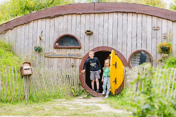 25_Balade du Père Nicolas_cabane_parc loisirs_Pluméliau-Bieuzy_Vallée du Blavet©Simon Bourcier