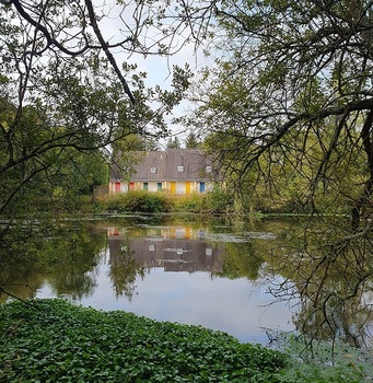 Camping Pont-Augan_Baud_Vallée du Blavet_Gîtes_ étang