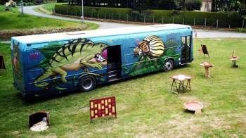 impa_Escape-bus-La-Recre-Nomade-D.R..jpg