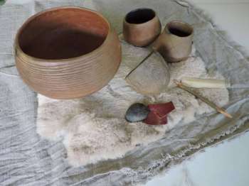 impa_atelier-poterie-neolitique-Arkeo-Claire--2-.JPG