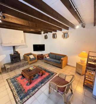 impg_25-Gites-Domaine-Lann-Kerhuerh-La-Chapelle-Neuve-Clematite-salon-Vallee-du-Blavet.jpg