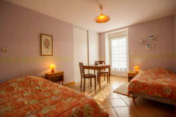 impg_Location-Gites-de-Kerlann-Ty-Gwennel-chambre2-La-Chapelle-Neuve-Gites-de-France-56.jpg