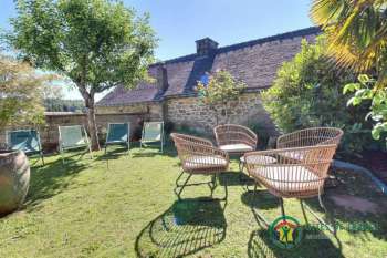 impg_Location-La-Maison-du-Puisatier-jardin-Plumeliau-Bieuzy-Vallee-du-Blavet-Gites-de-France-Morbihan.jpg