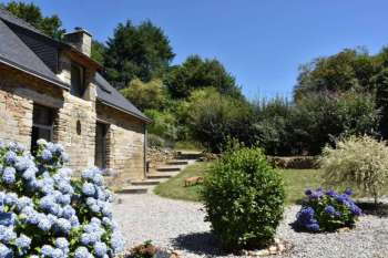 impg_Location-La-Metairie-de-Saint-michel-de-Quinipily-exterieur-Baud-Gites-de-France-Morbihan.jpg