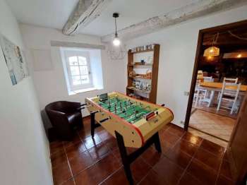impg_Location-gite-chaumiere-de-Floranges-baby-foot-La-Chapelle-Neuve-Gites-de-France.jpg