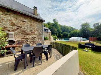 impg_Location-vacances-gites-de-Kerabellec-Faisan-Terrasse-Baud-Vallee-du-Blavet-Gites-de-France.jpg