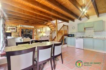 impg_Location-vacances-gites-de-Kerabellec-Hirondelle-salle-a-manger-Baud-Vallee-du-Blavet-GDF56.jpg