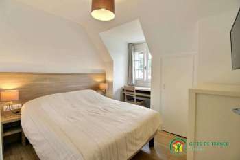 impg_Location-vacances-gites-de-Kerabellec-Pierrot-chambre1-Baud-Vallee-du-Blavet-Gites-de-France.jpg