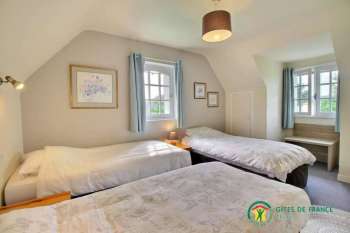 impg_Location-vacances-gites-de-Kerabellec-Pierrot-chambre2-Baud-Vallee-du-Blavet-Gites-de-France.jpg