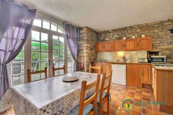 impg_Location-vacances-gites-de-Kerabellec-Pierrot-salle-a-manger-Baud-Vallee-du-Blavet-Gites-de-France.jpg