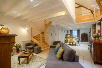 impg_Location-vacances-gites-de-Kernino-Leon-salon-Plumeliau-Bieuzy-Gites-de-France.jpg