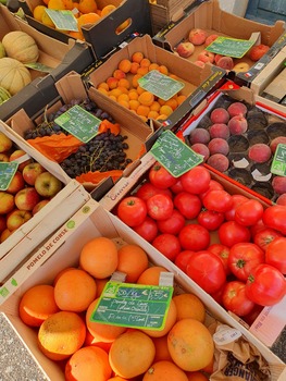 Marché de st-nicolas03©Vallée du Blavet Tourisme